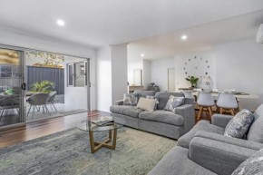 Catch and Relax- 15a Baldwin Street SWR Full Linen Provided